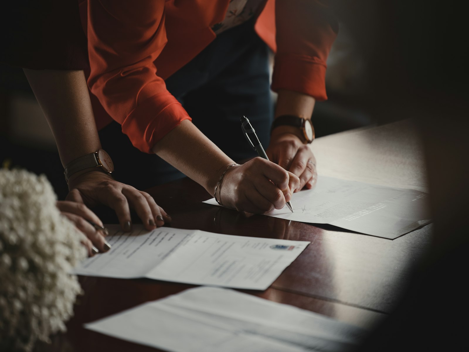 Insurance contract signature
